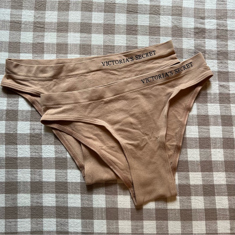 Victoria's Secret Beige Brazilian Cheekini Tanga underwear set of 2
